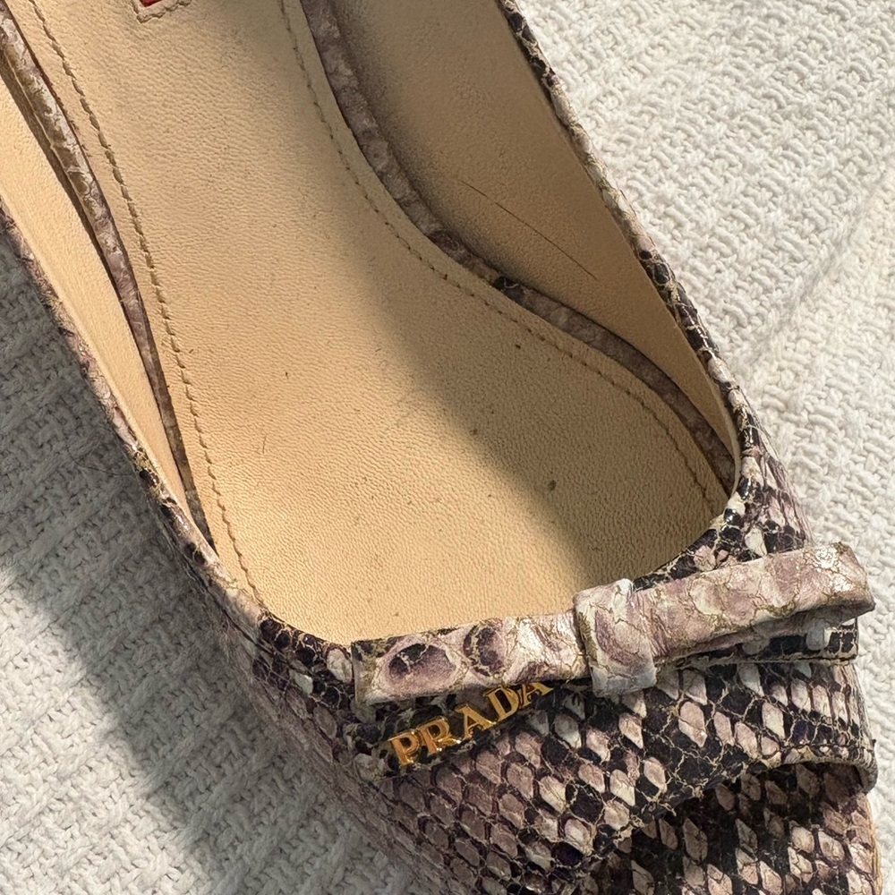 Prada Women's Snakeskin Print Wedges - Black and Cream